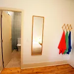 Апартаменты Liberdade 75 Family House Фигейра-да-Фош
