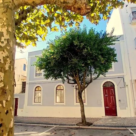 Liberdade 75 Family House *