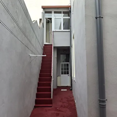 公寓 Liberdade 75 Family House