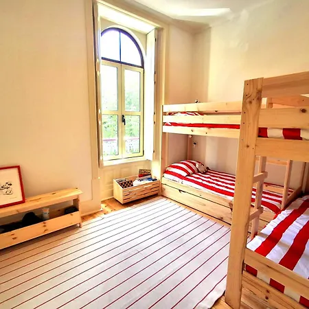 Liberdade 75 Family House 아파트
